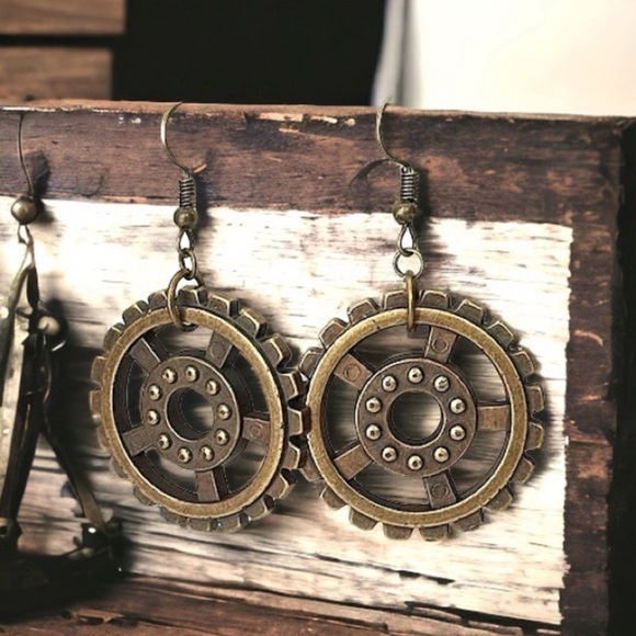 Bundle 3 Pr. Steampunk Dangles…Gears Earrings - Picture 4 of 5